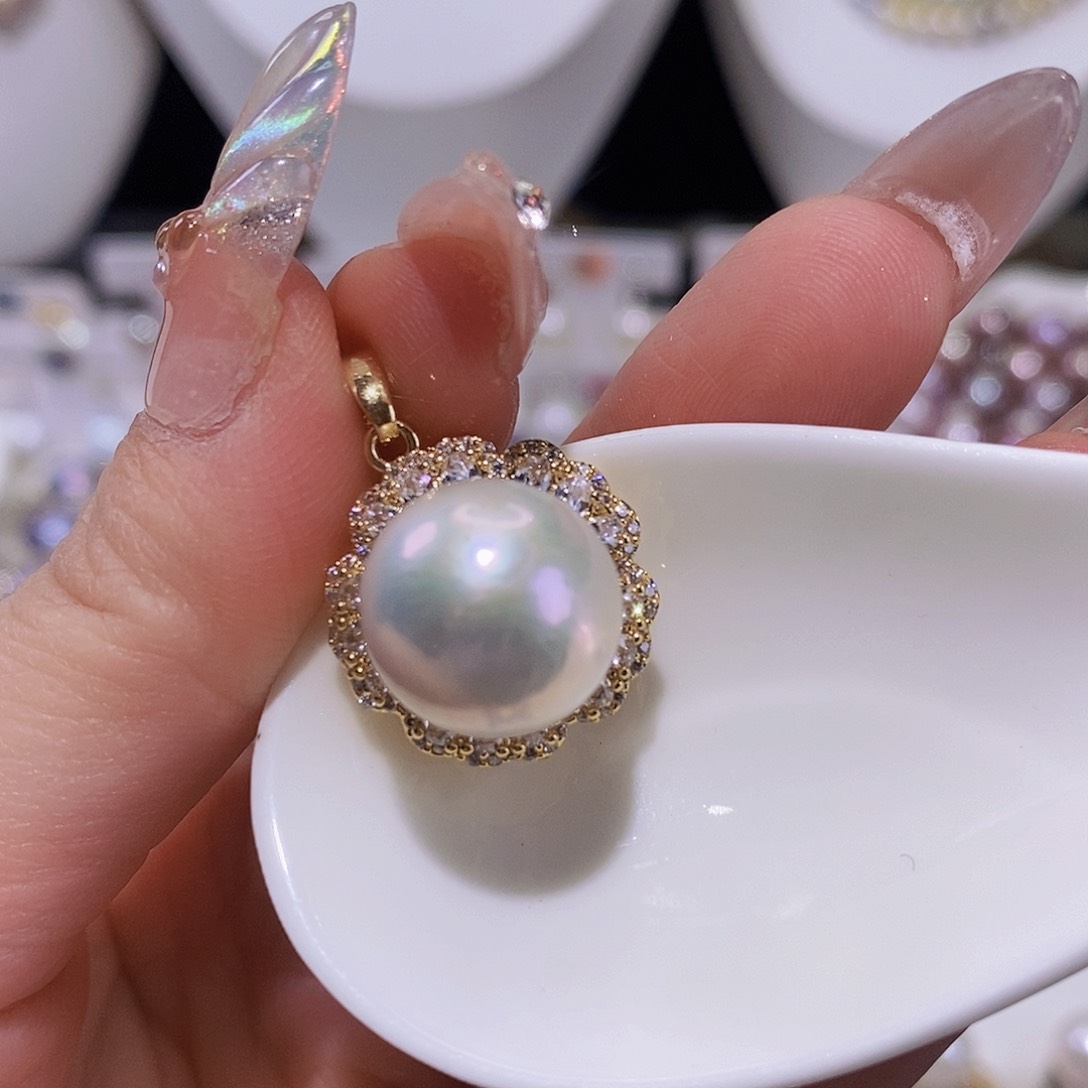 淡水珍珠颈饰合金