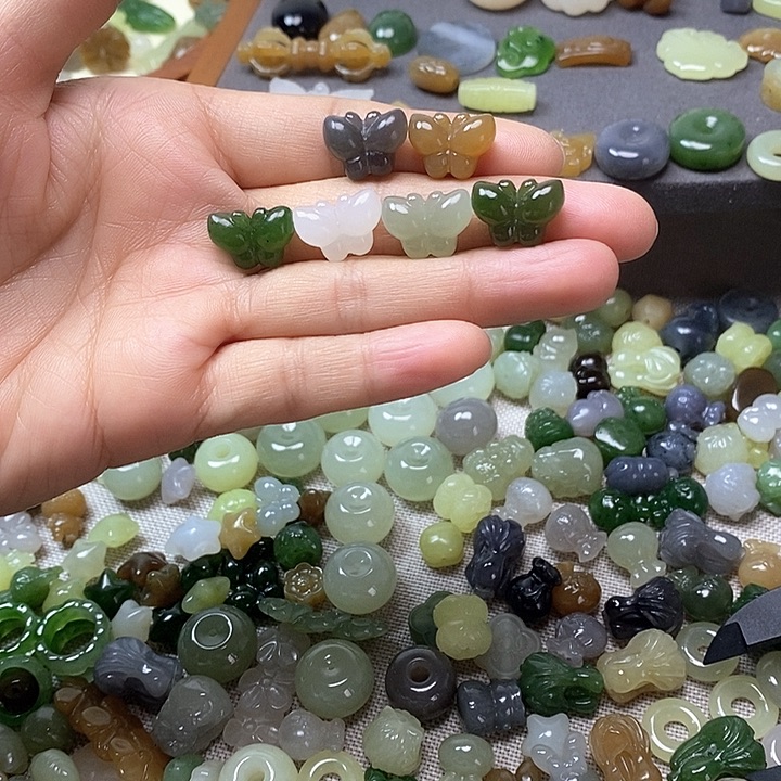 未镶嵌和田玉挂件蝴蝶98一个多样性发其一