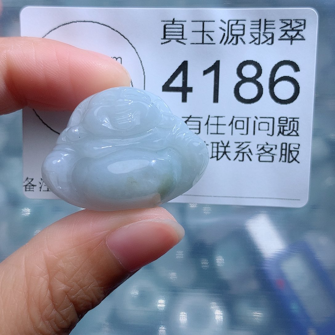 翡翠颈饰未镶嵌4186。