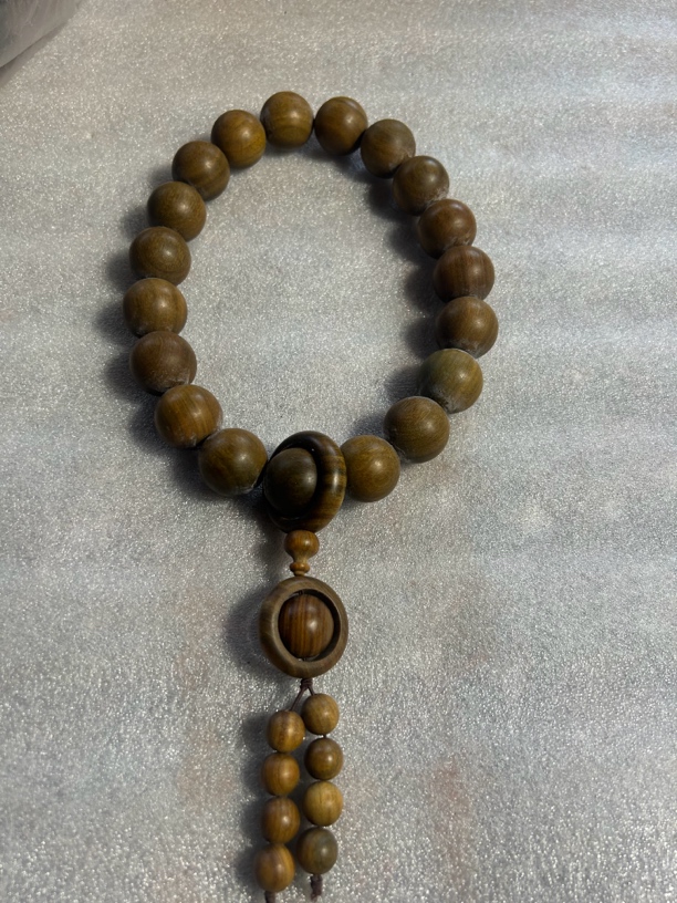 精品绿檀木卡2.5厘米19颗手持念珠无漆无蜡无胶