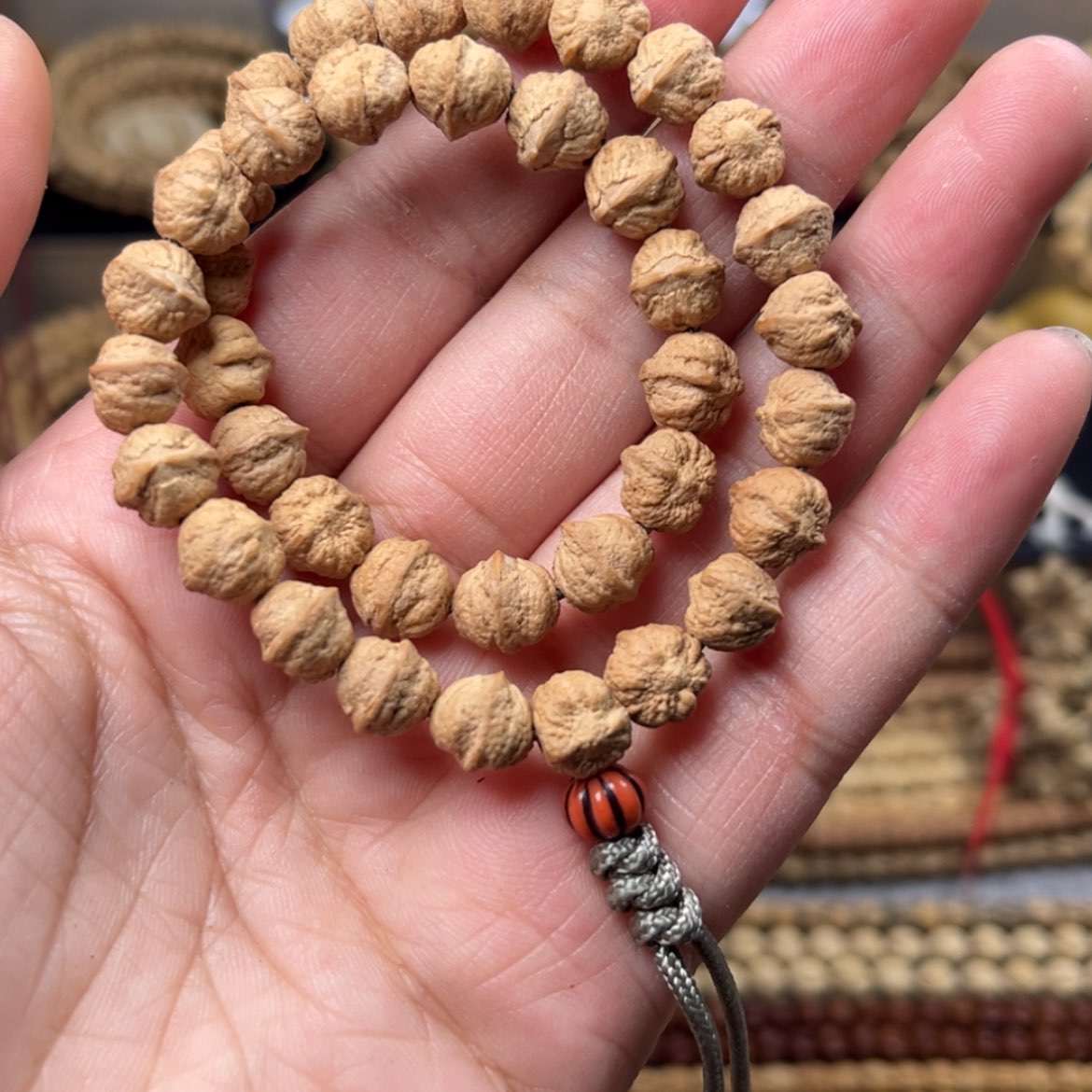 【闪购商品】柏香籽/百香籽吊坠