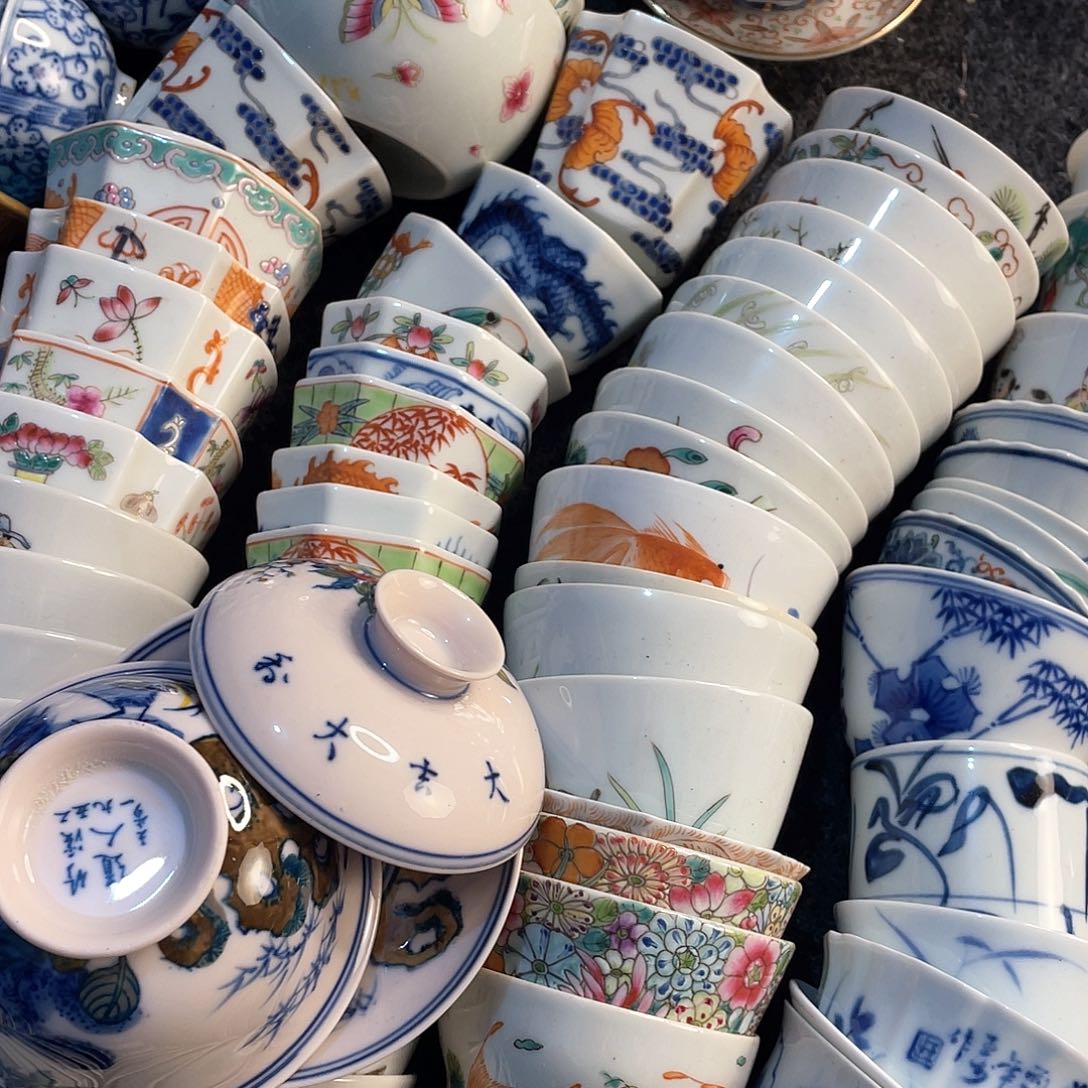 瓷片今天爱吃大米饭