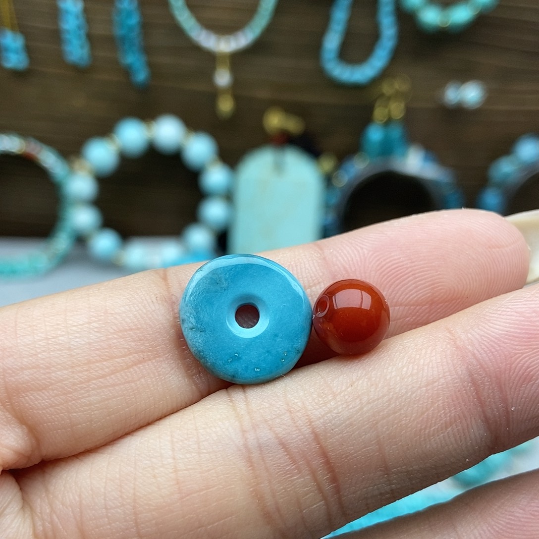 南红玛瑙未镶嵌雾霾蓝藏扣