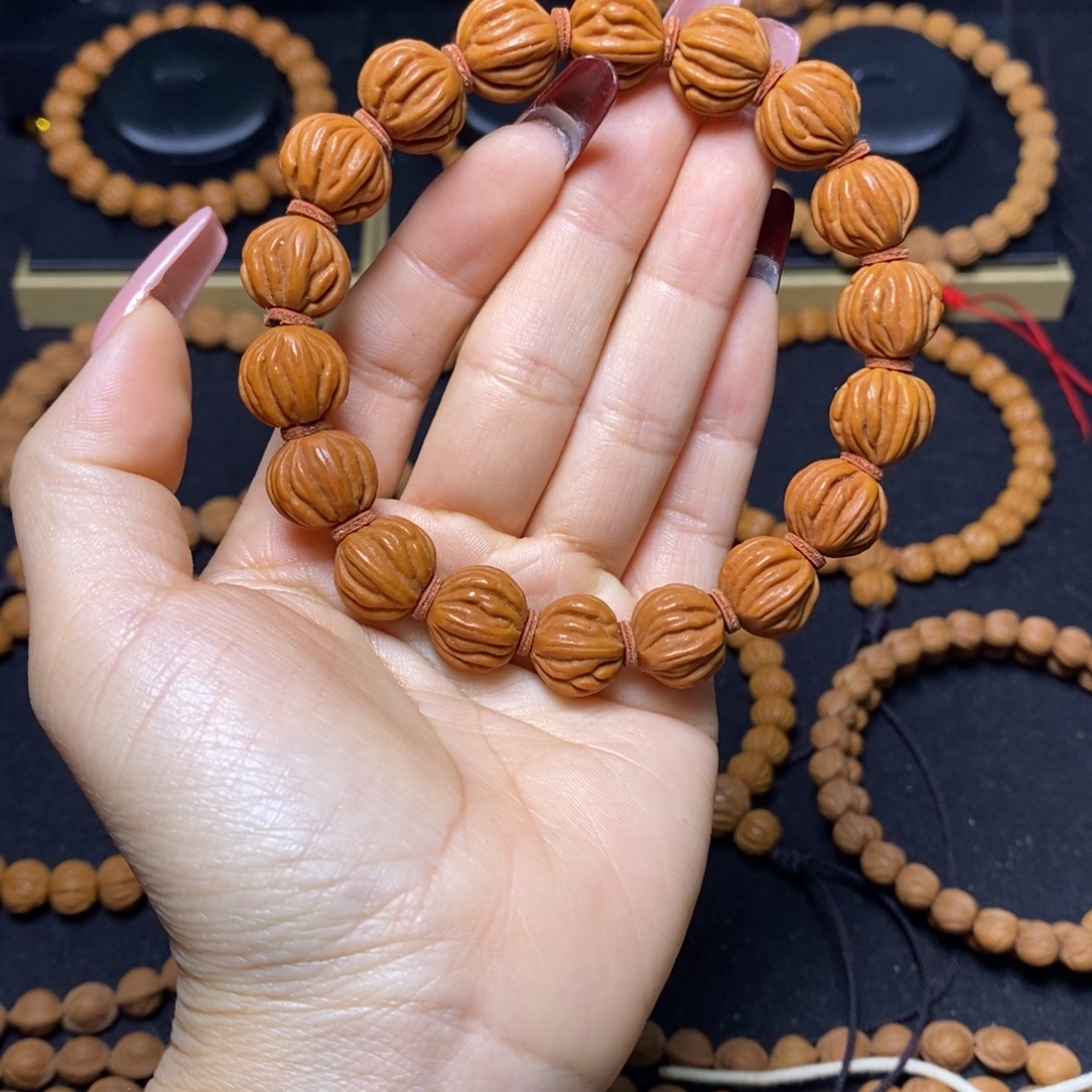 桃核吊坠秦岭文玩