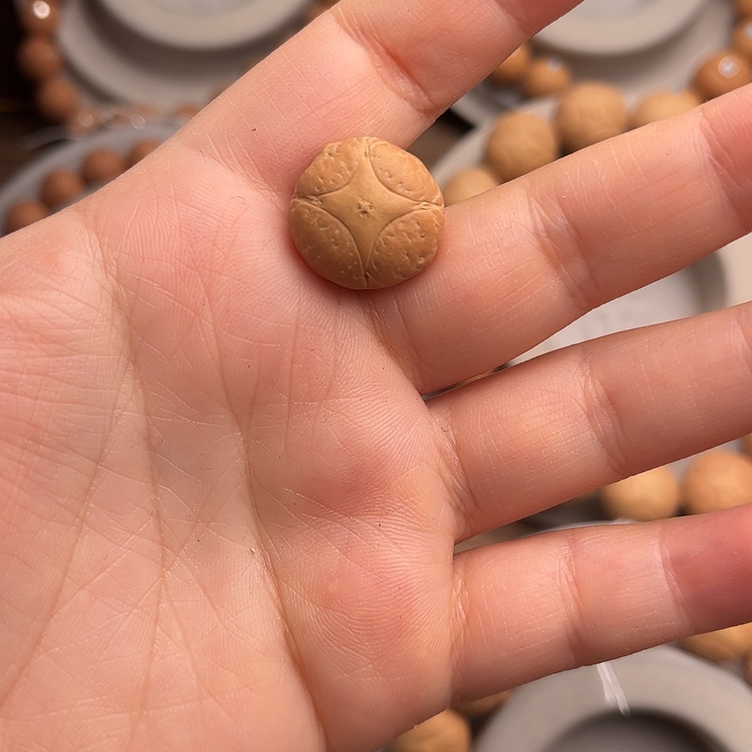 凤眼菩提手串金**月麒麟