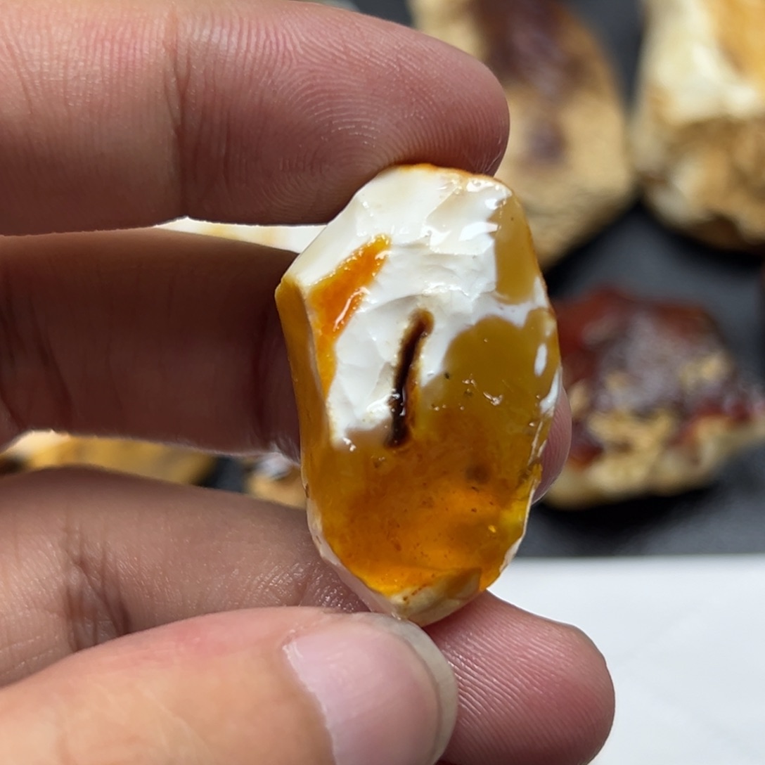 定制琥珀未镶嵌琥珀蜜蜡原石定制
