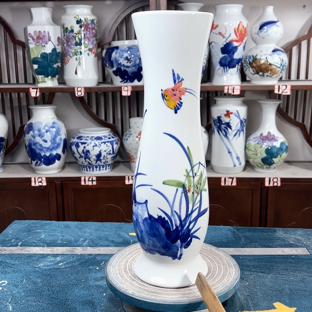 摆件景德镇陶瓷蛮玉