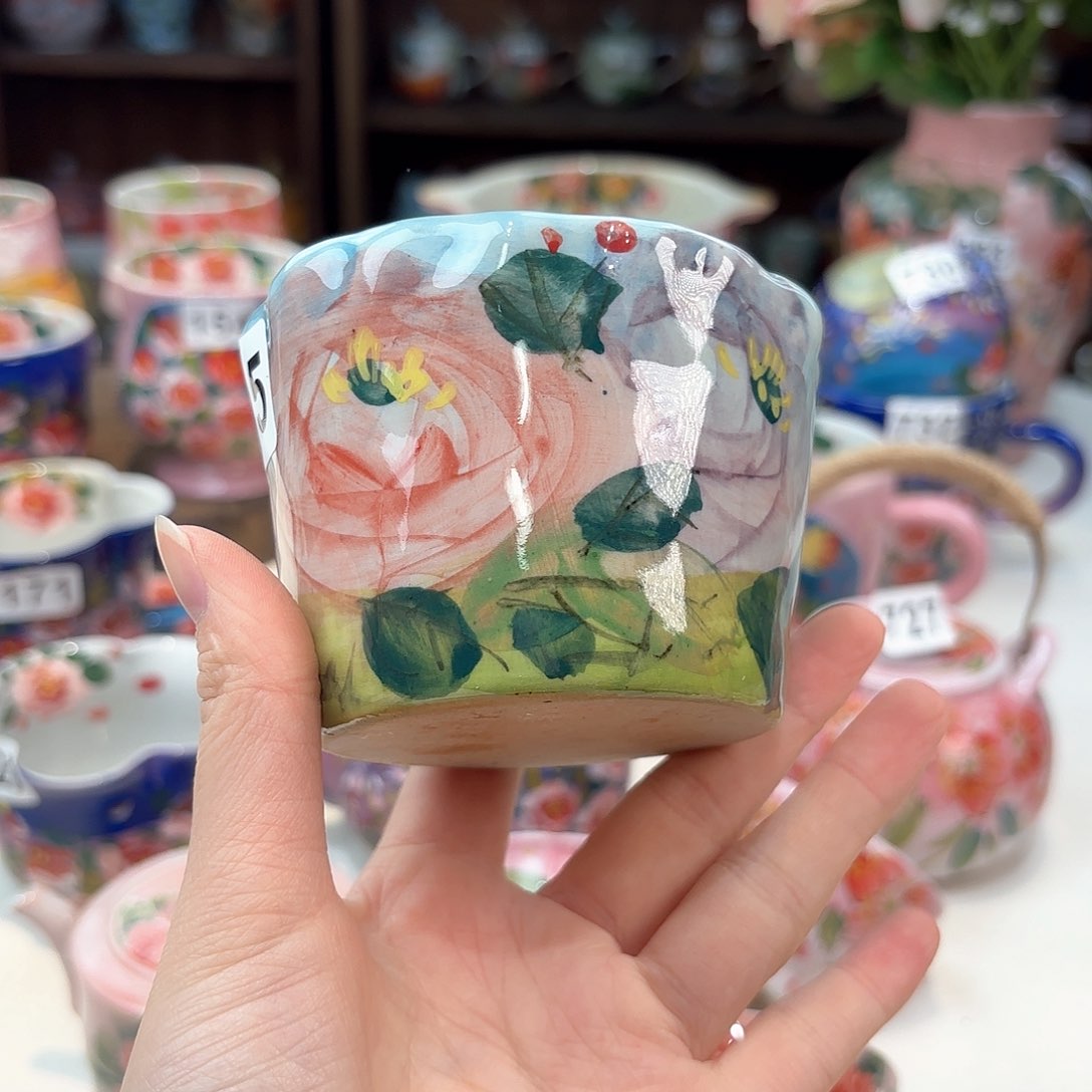 瓷片兔兔好可爱呀打