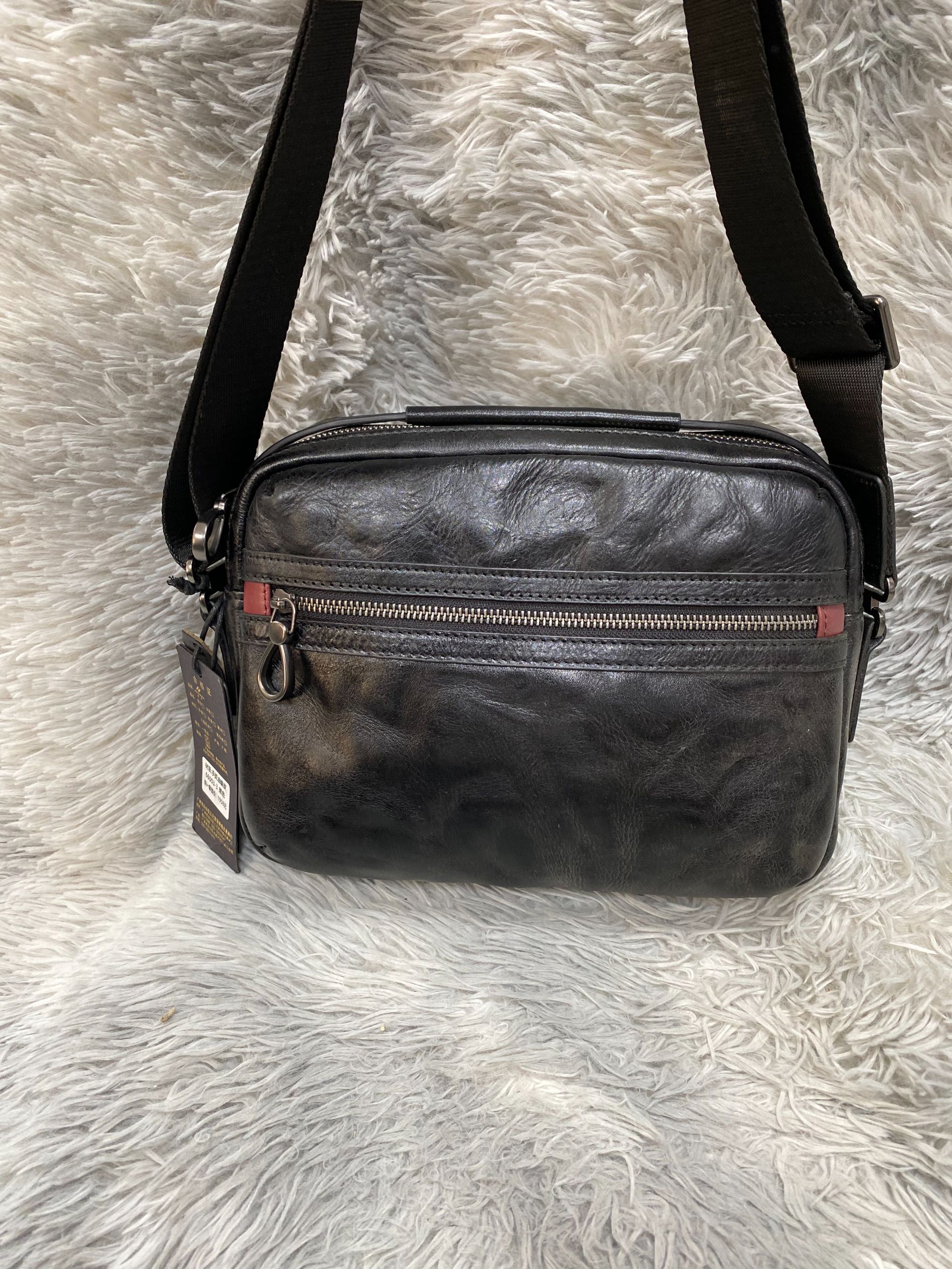 66003-3油蜡植鞣牛皮小单肩包男士黑色休闲高端款百搭复古经典