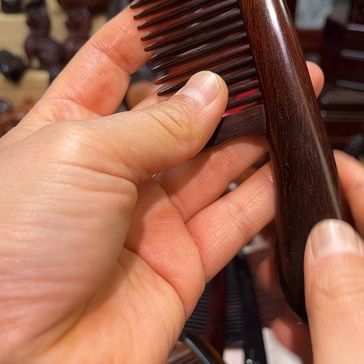 凤***天黄花梨/降香黄檀红木插齿梳子