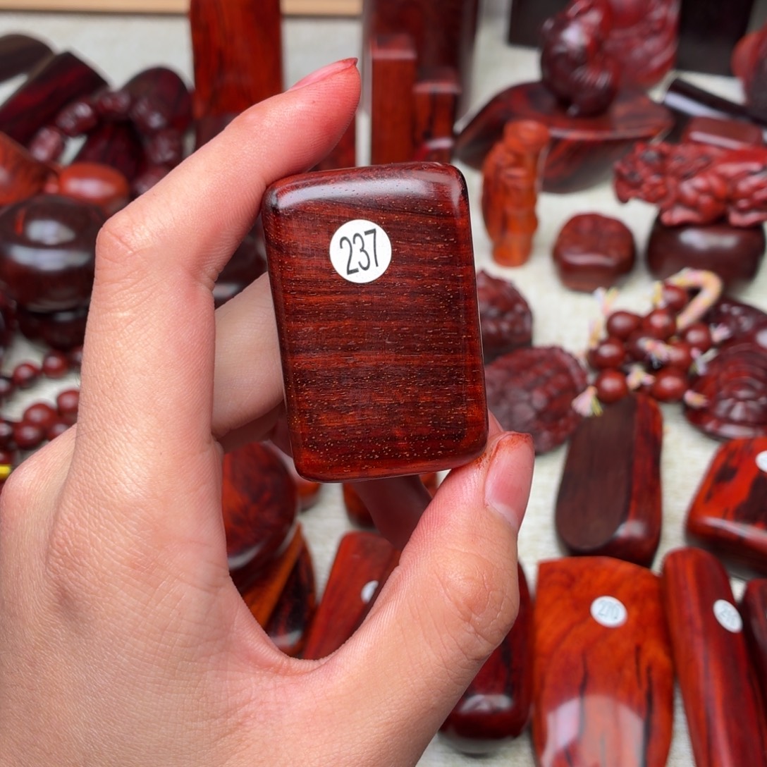 檀香紫檀（小叶紫檀）