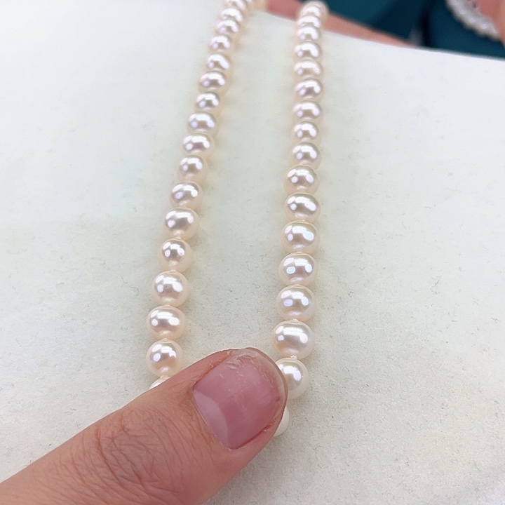 淡水珍珠颈饰未镶嵌卡7炫彩