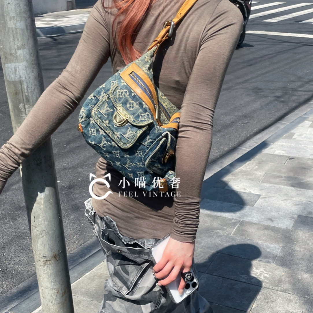 95新 LouisVuitton/路易威登 baggy小号蓝色牛仔丹宁系列腋下包