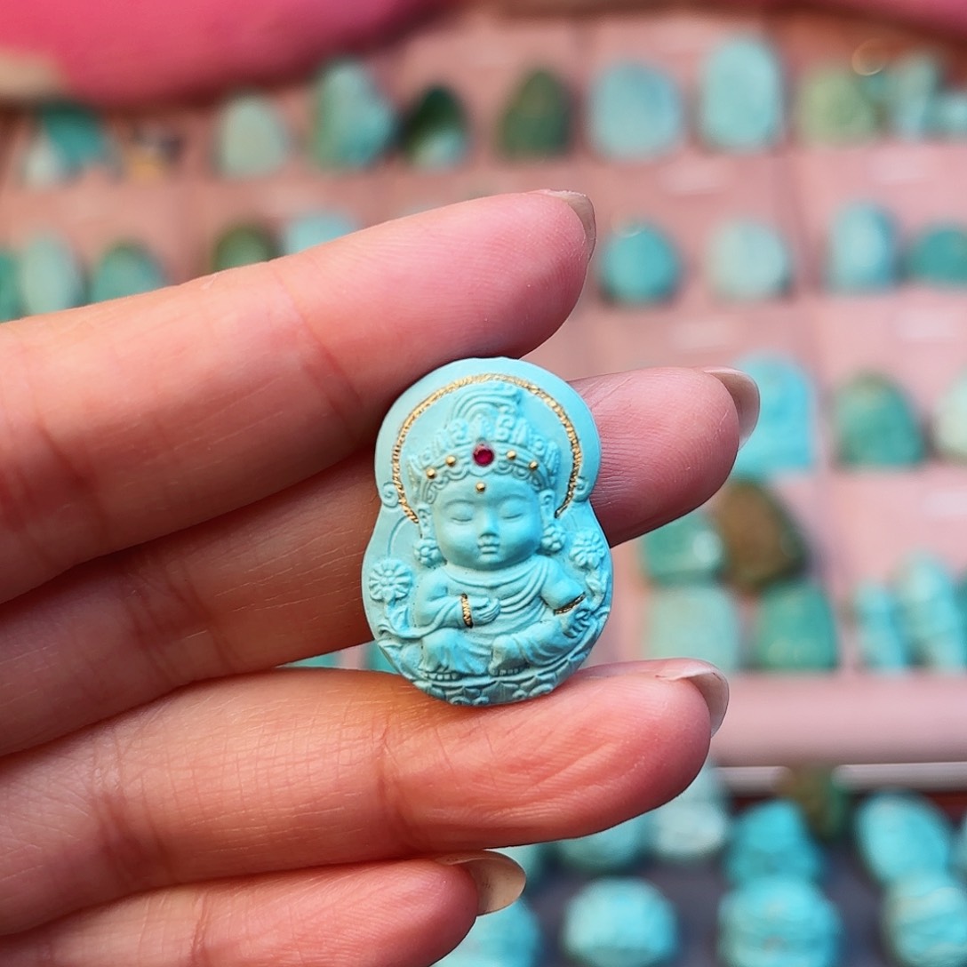 绿松石配饰未镶嵌