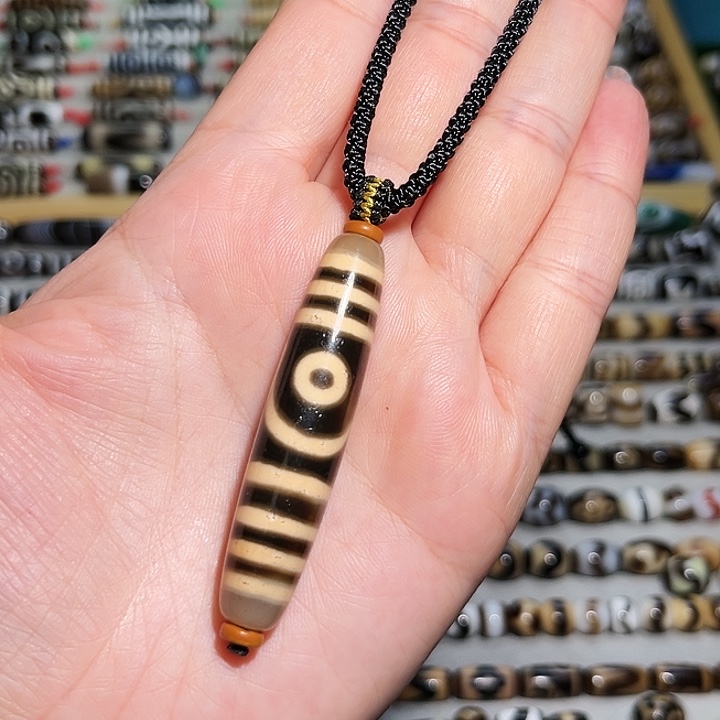 玛瑙/玉髓合金颈饰