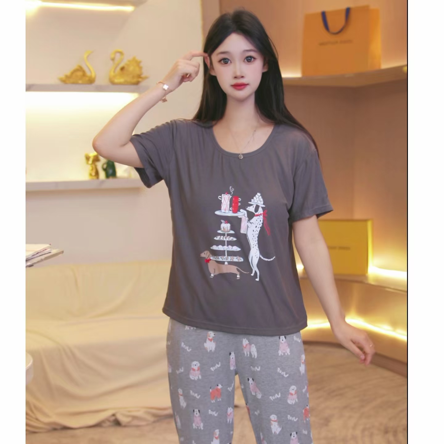 2025款春夏季（带胸垫）舒适显瘦短袖轻奢女士睡衣家居服套装AFF