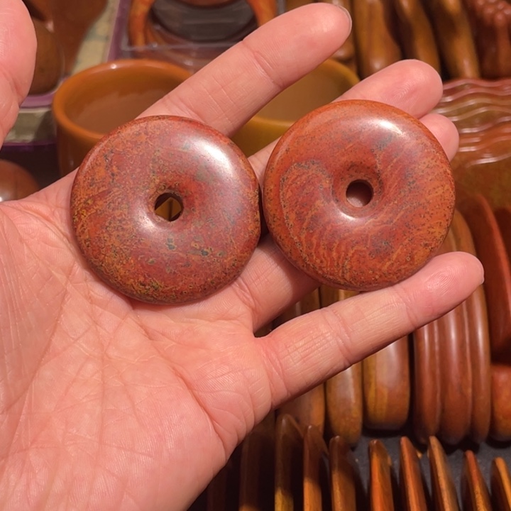 红砭石精品款卡5平安扣