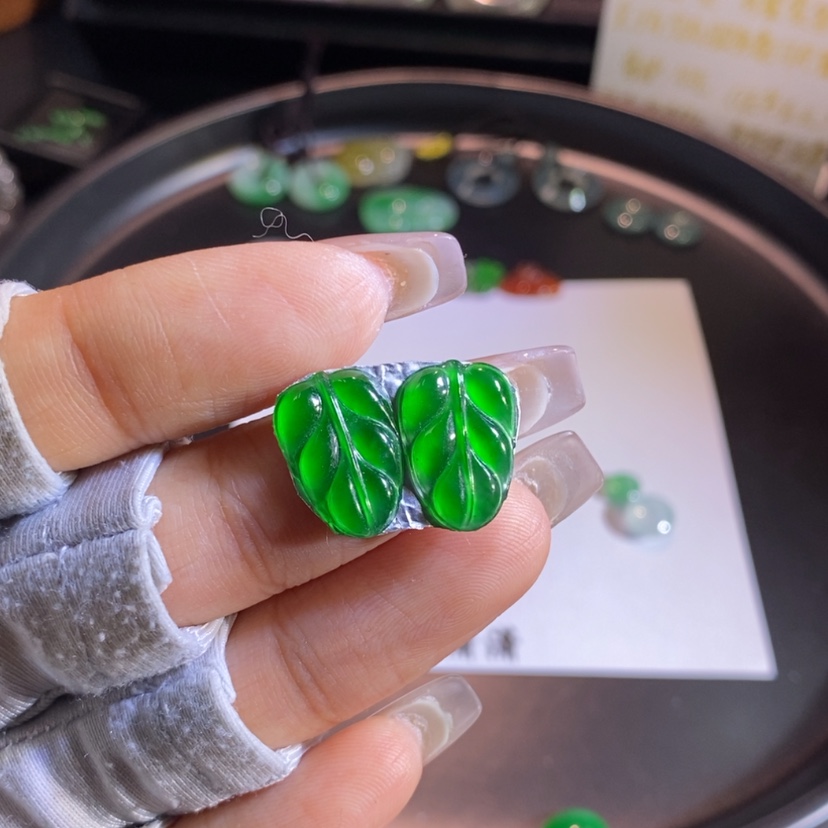 【闪购商品】翡翠挂件未镶嵌叶子