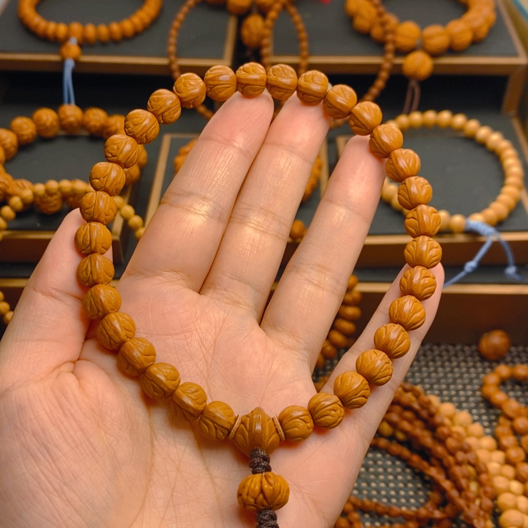 W****桃核吊坠秦岭森林09