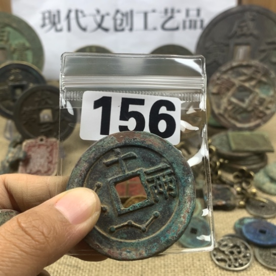 铜春*现代文创工艺品