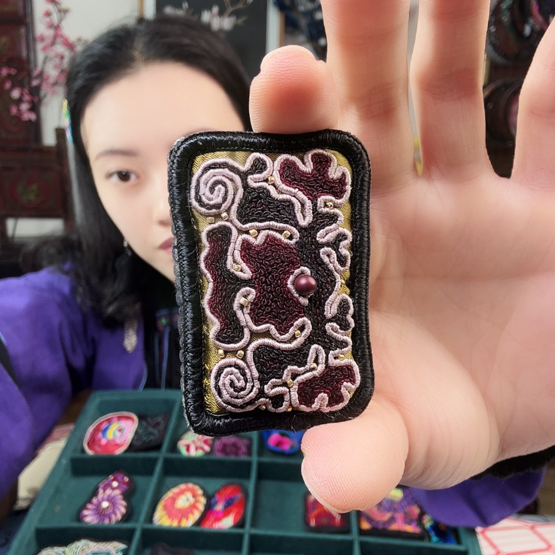 有***i织绣手工刺绣工艺