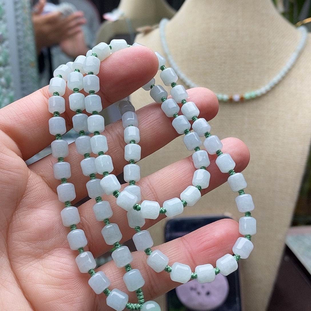和***和翡翠未镶嵌颈饰翡翠项链6mm