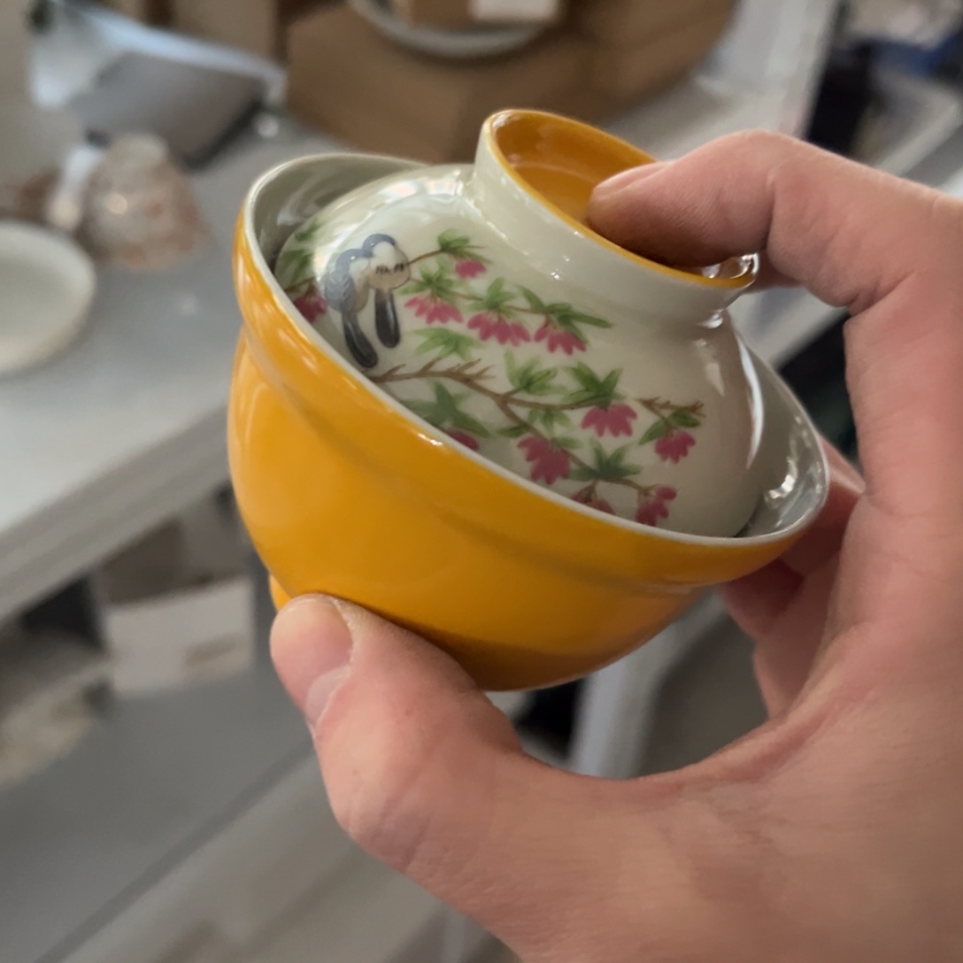 陶瓷艺术的发展和艺术创作等方面的