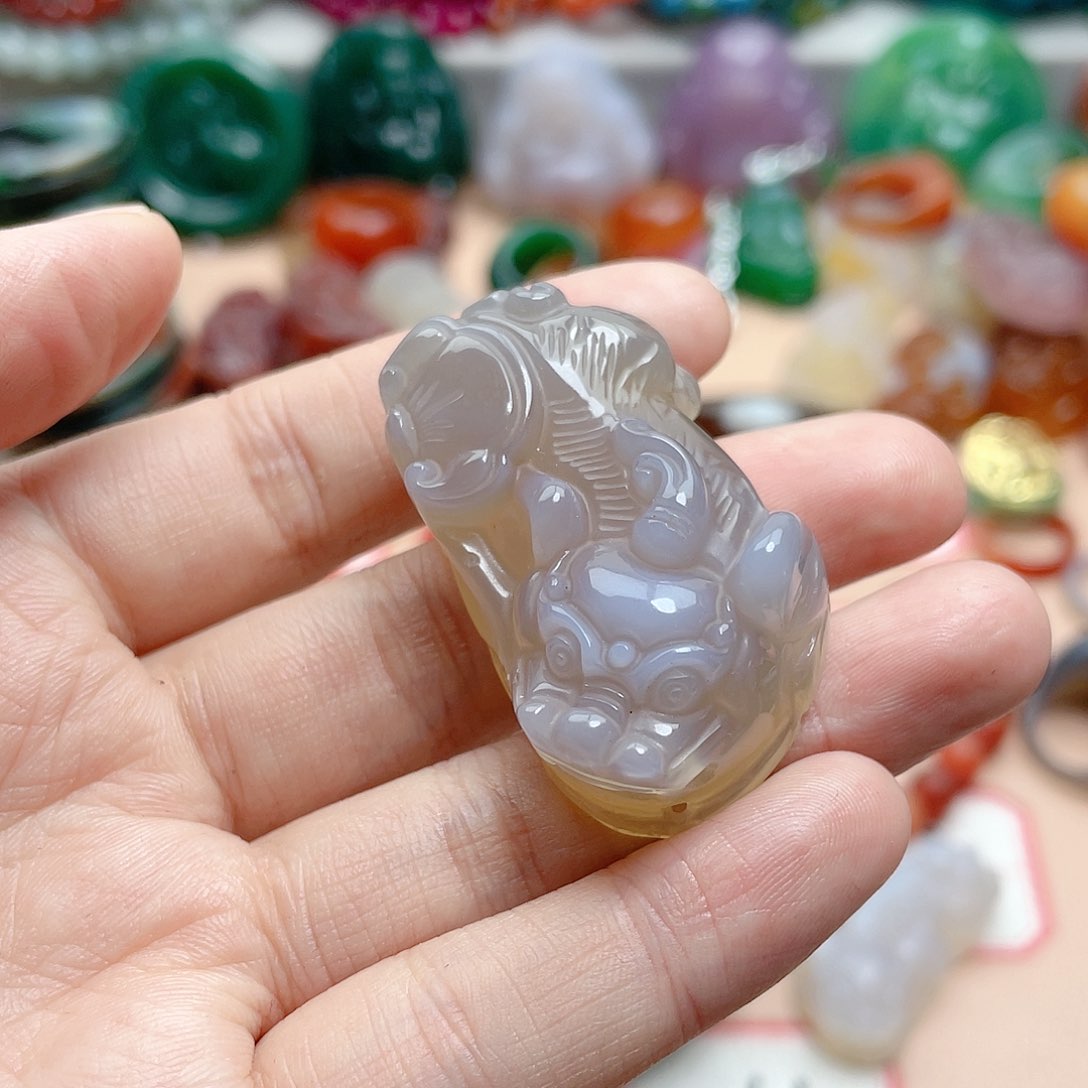 玛瑙/玉髓颈饰合金木*啊