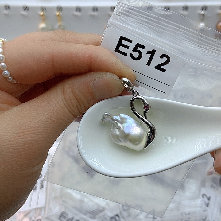 淡水珍珠颈饰未镶嵌