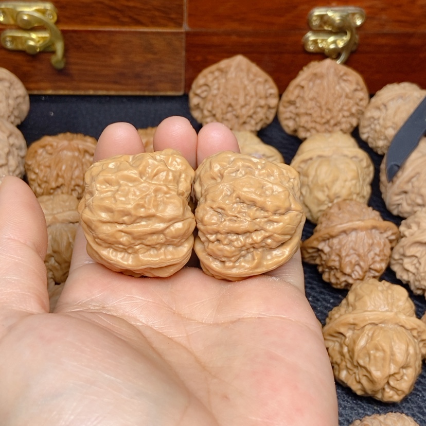 【闪购商品】文玩核桃吊坠楊*生蛙蛙38