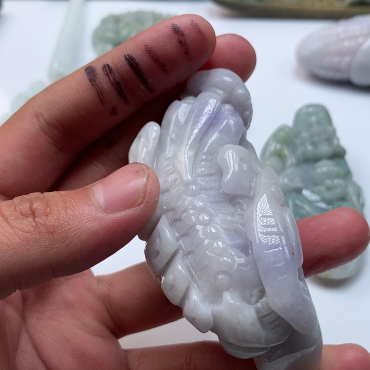 翡翠未镶嵌颈饰保真天然a货翡翠