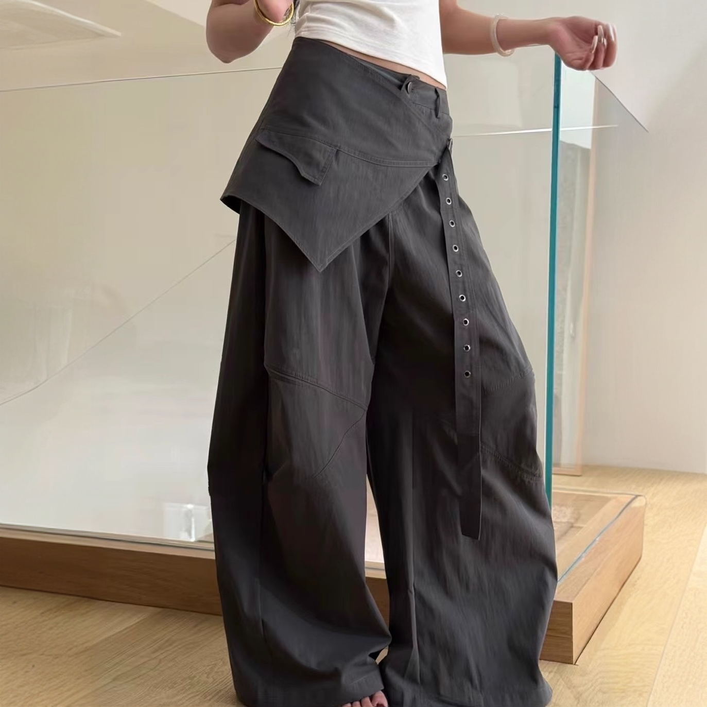 （运补5）“搭片腰扣”设计感港风帅气废土风叠穿感遮臀显瘦长裤女