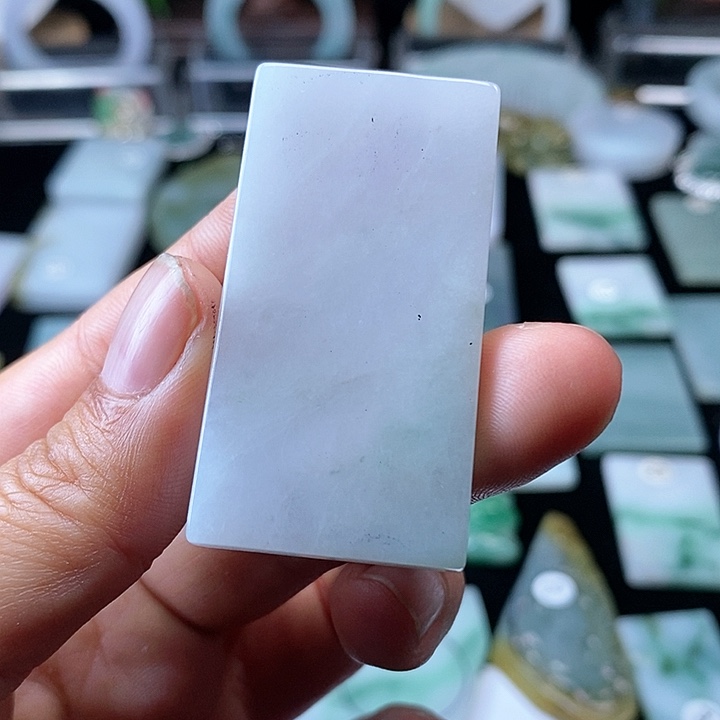 翡翠未镶嵌挂件翡翠的