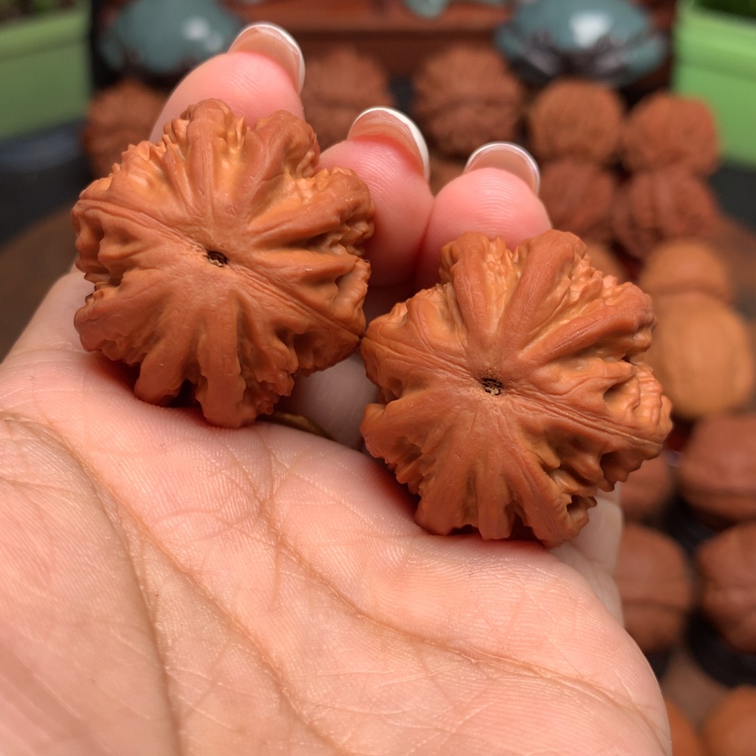 把件桃核C*0野生八棱王