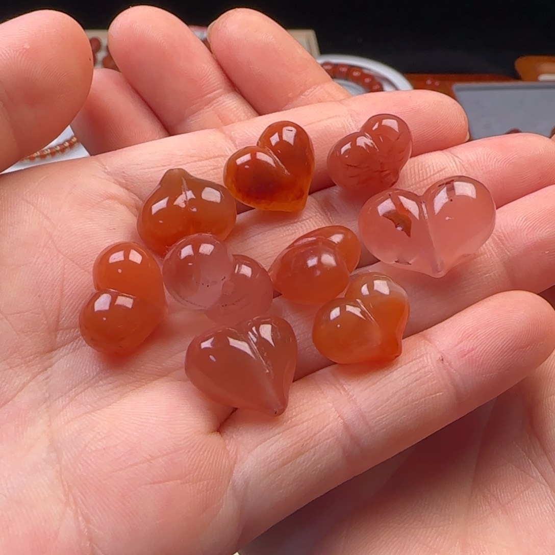 ****丶南红玛瑙未镶嵌挂件