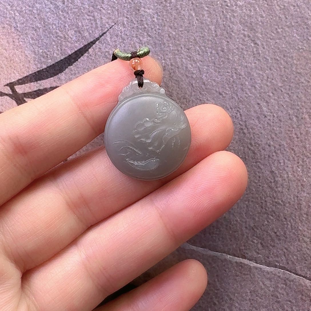 和田玉吊坠未镶嵌