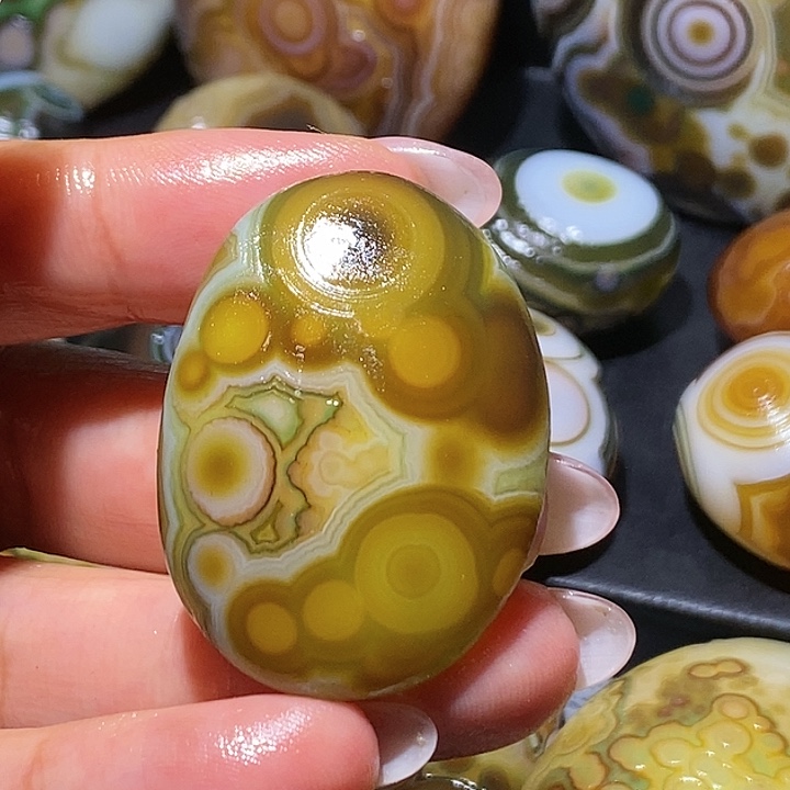 玛瑙/玉髓未镶嵌珠宝奇石99