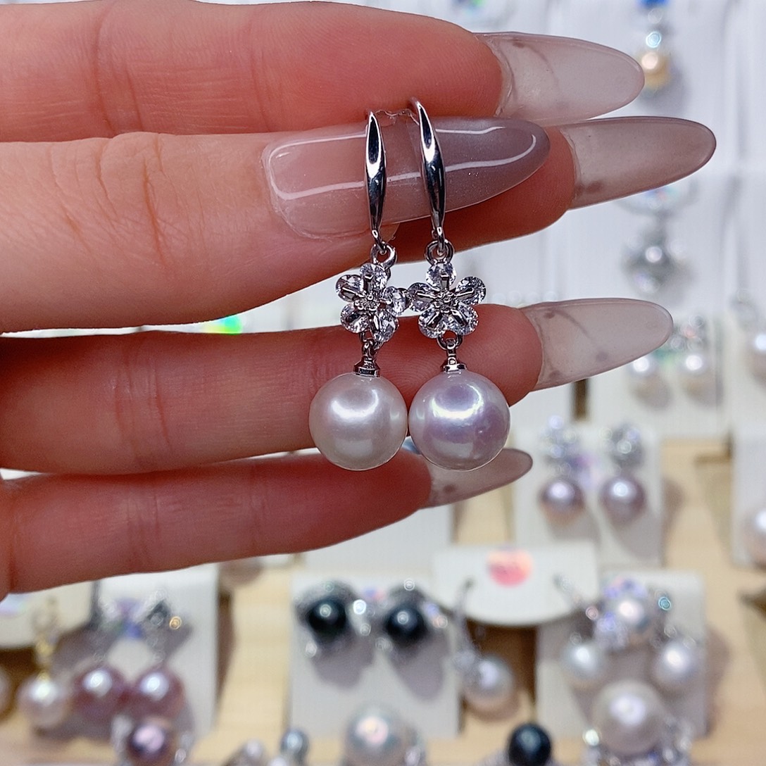 淡水珍珠耳饰未镶嵌