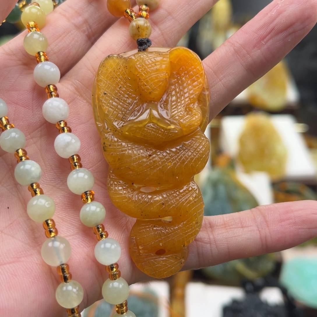 岫玉未镶嵌挂件挂件