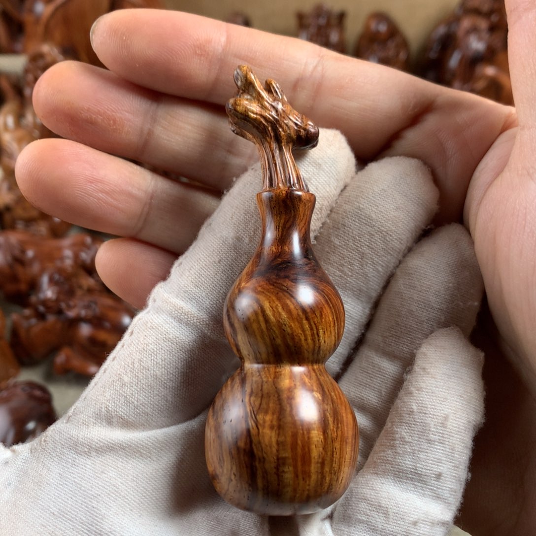 黄花梨/降香黄檀把件