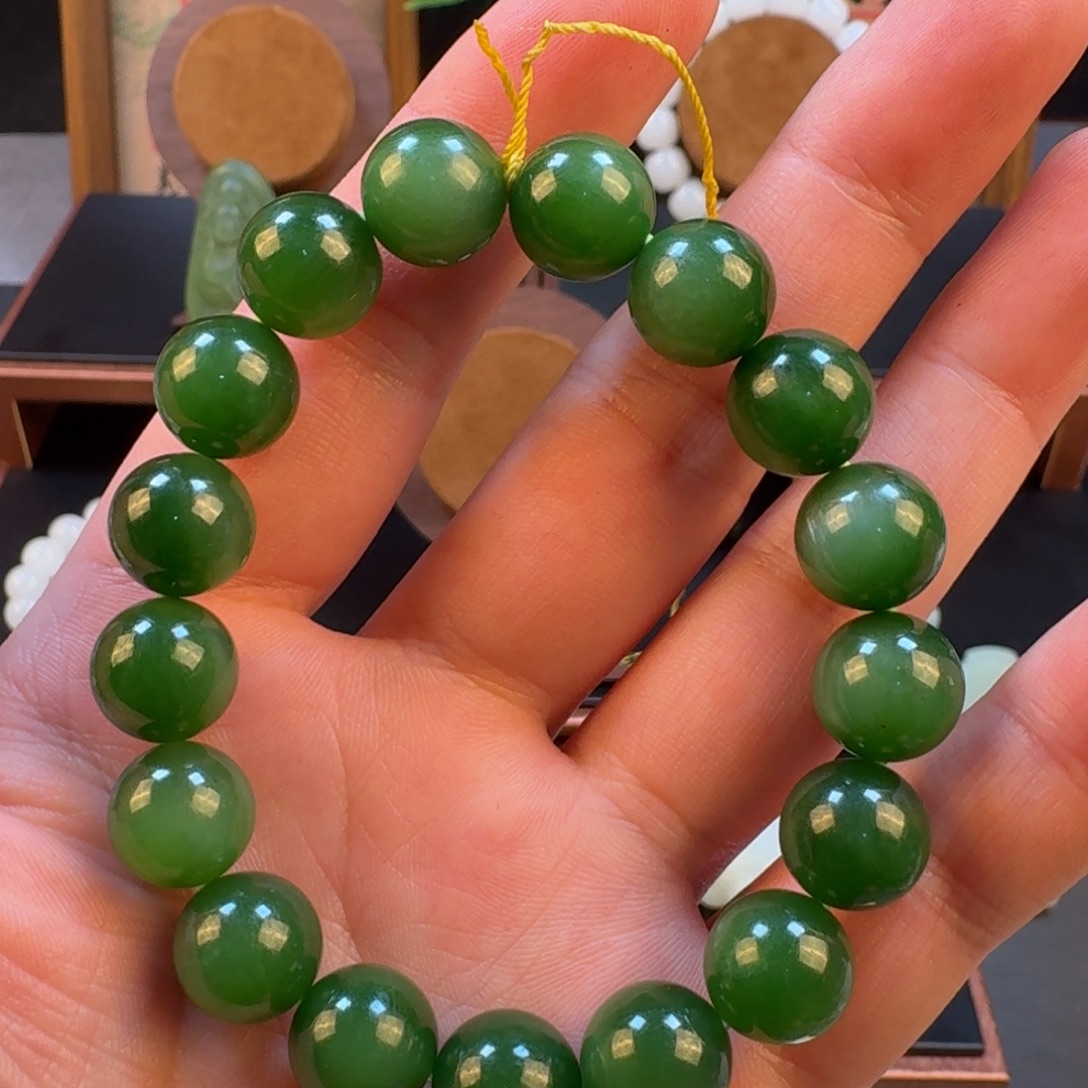 和田玉未镶嵌项链