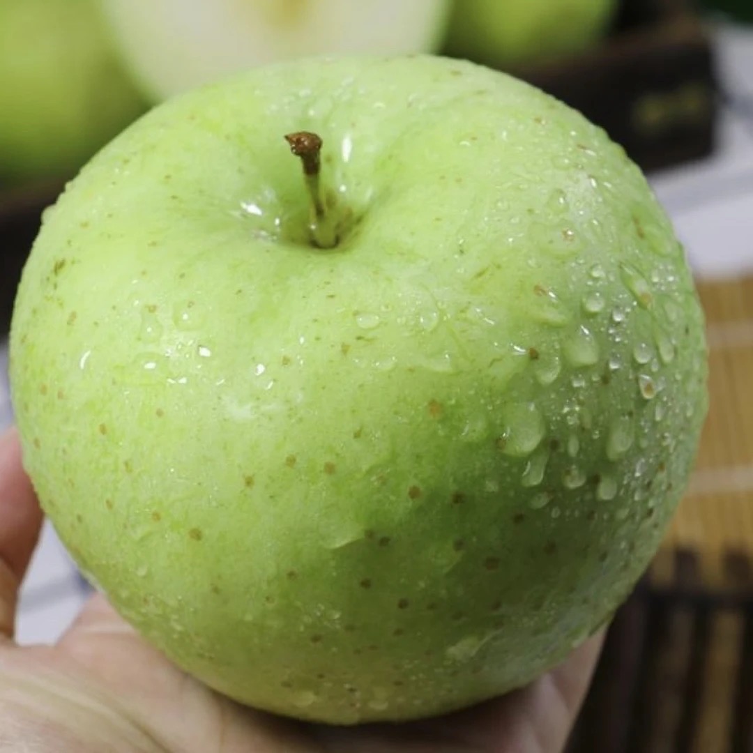 正宗王林苹果，酸甜多汁，冷藏口感更佳