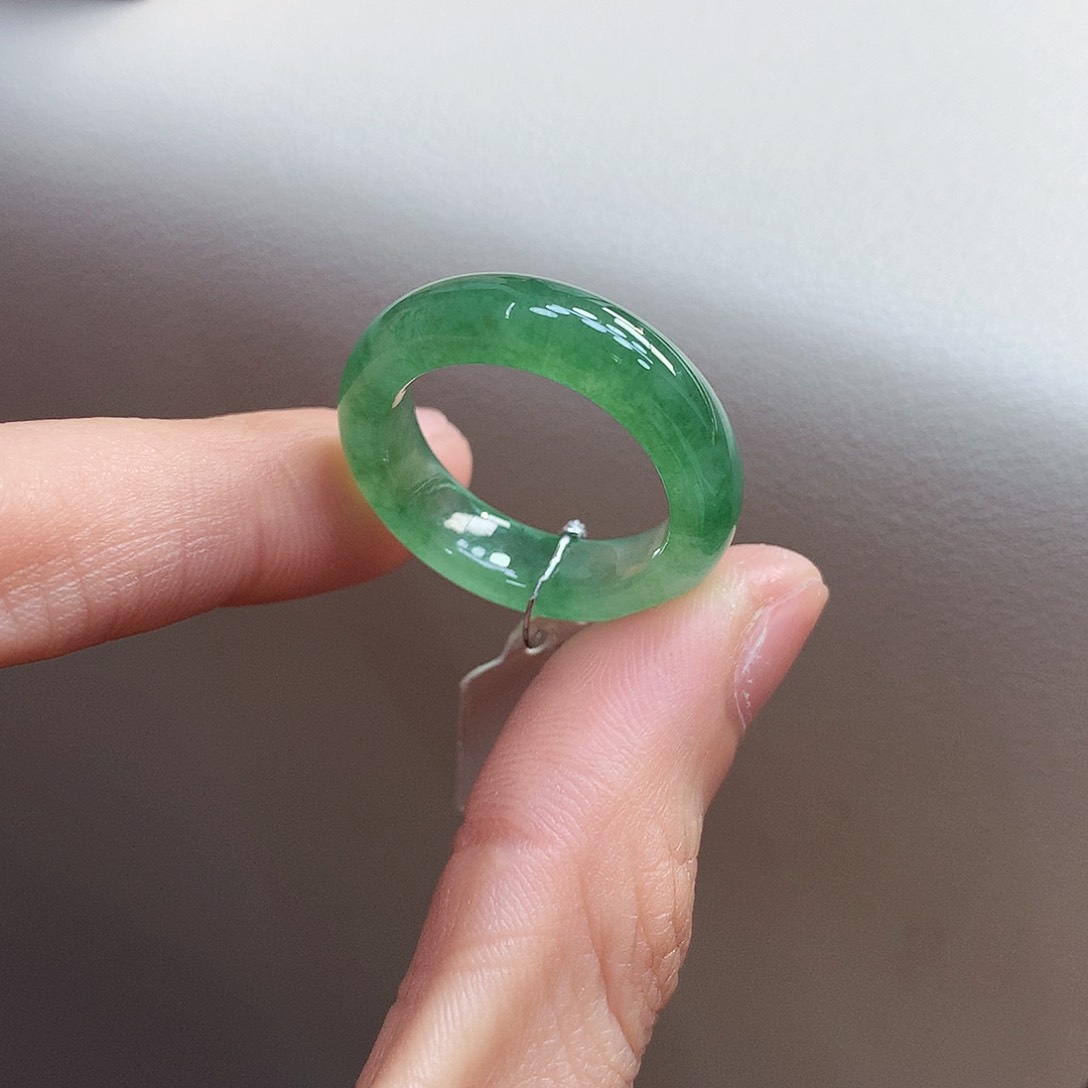 翡翠戒指未镶嵌19号