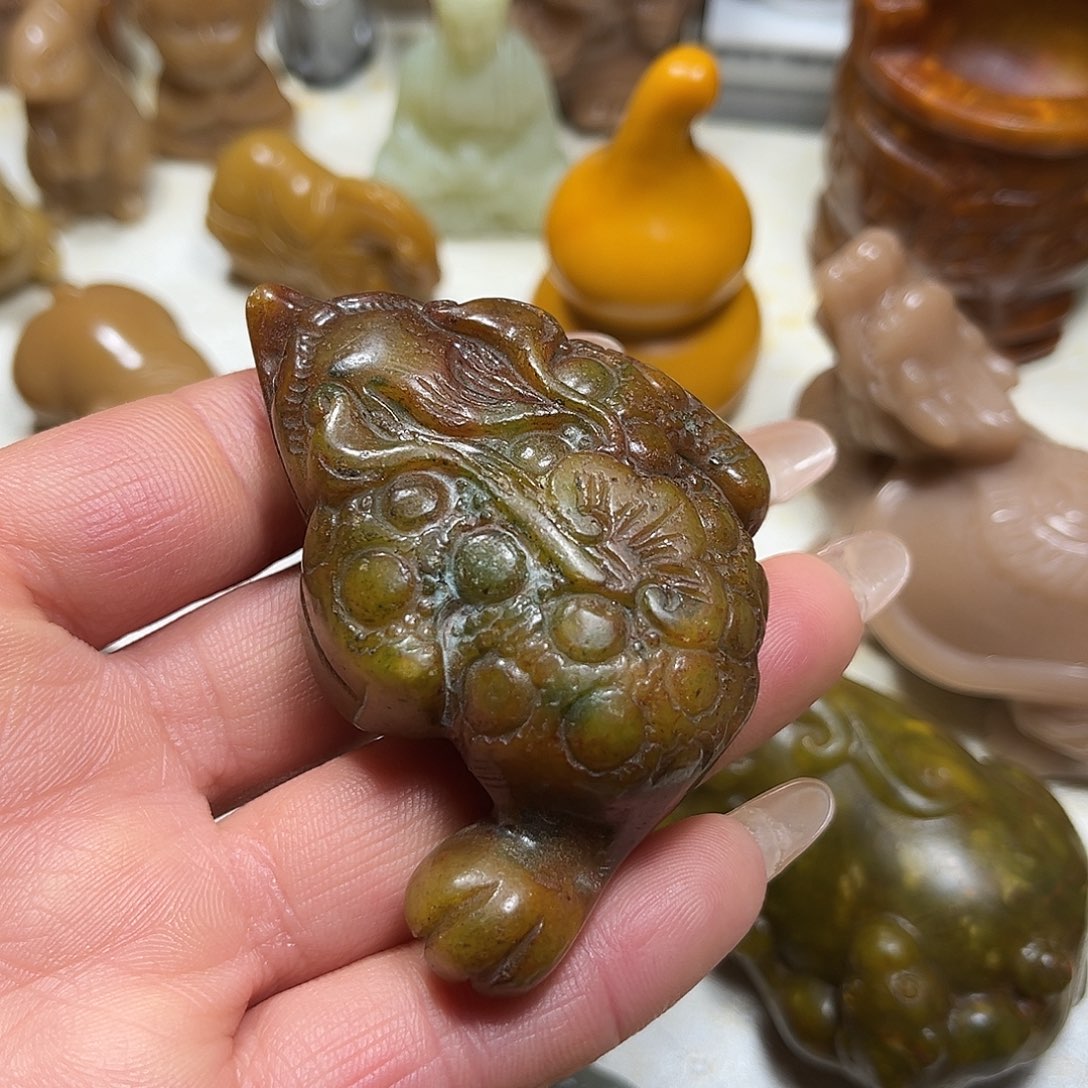 白玉菩提吊坠白玉菩提吊坠