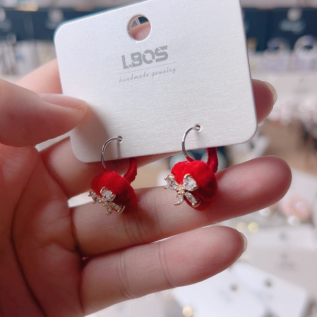 锆石纯铜合金耳环的