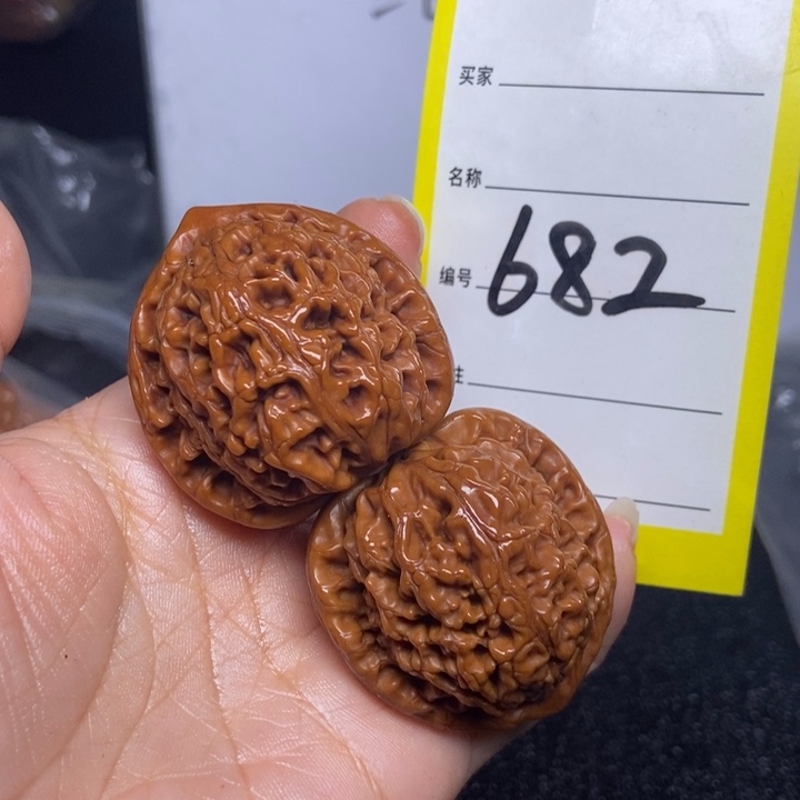 文玩核桃把件682/38水龙纹练手