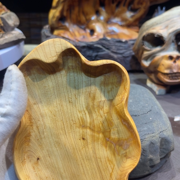 S***人崖柏1111111111111111111111111111111