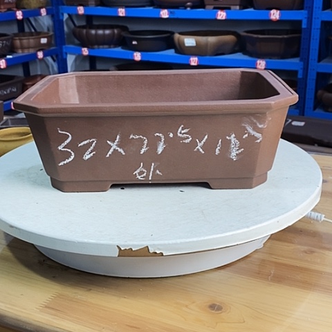 武***威紫砂花盆宜兴紫砂工艺品