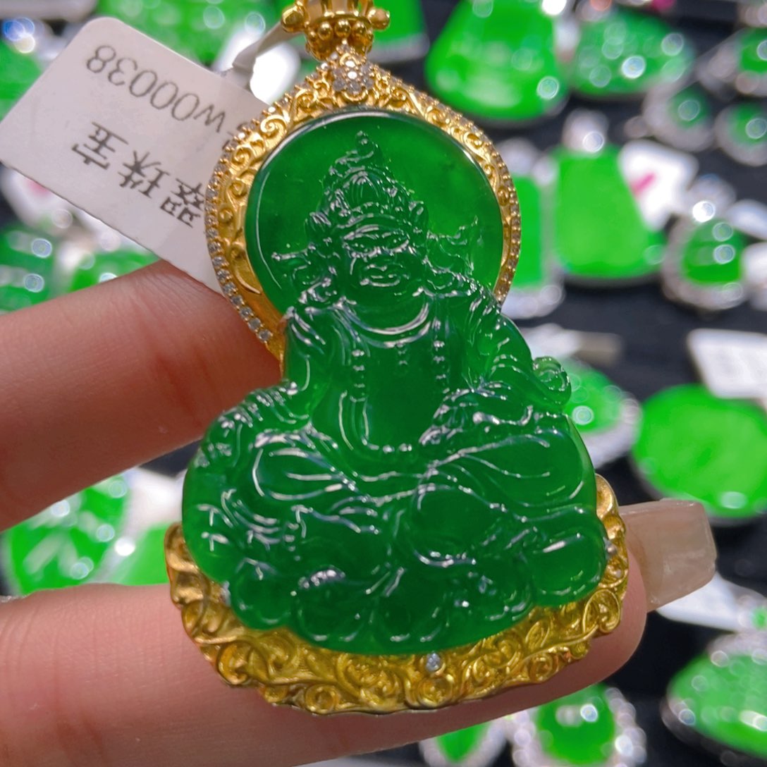翡翠吊坠(不含链)未镶嵌