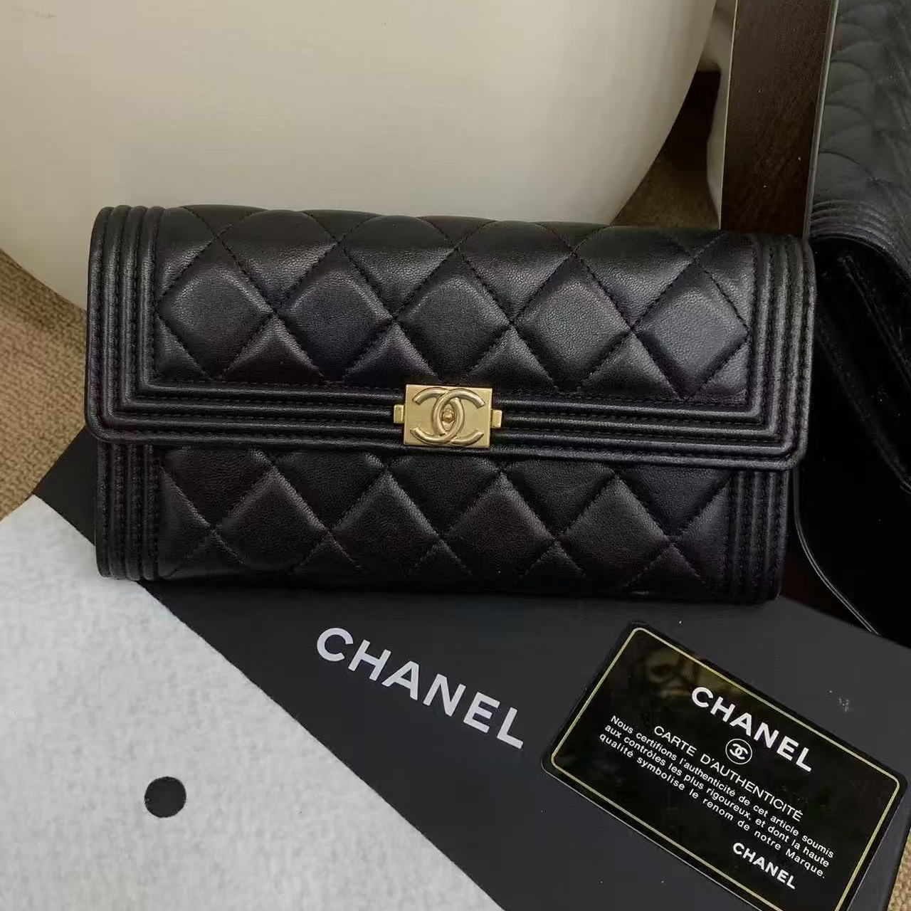 99新 Chanel/香奈儿 Chanel黑金boy扣长钱包 25110059-04